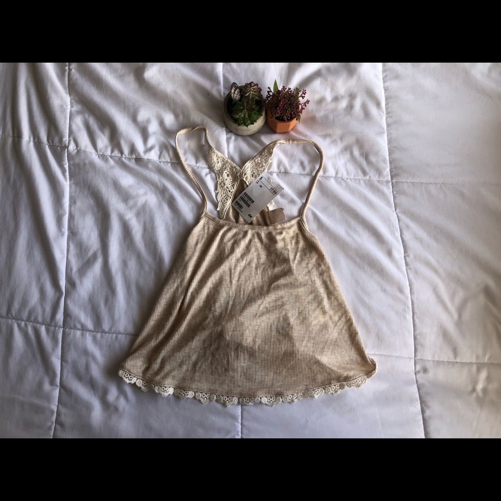 H&M Cream Crochet Ribbed Crop Top
